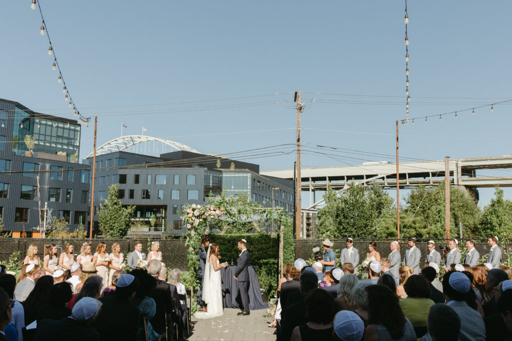 wedding ceremony at castaway in portland